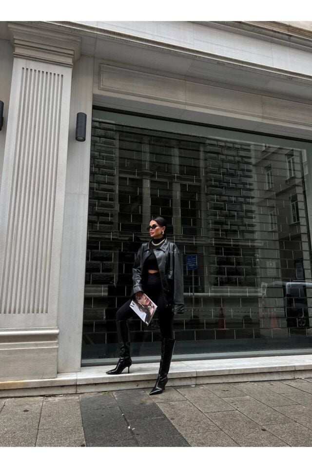 Altı Lastikli Kadın Deri Ceket