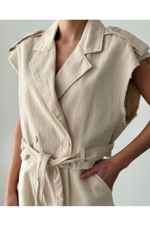 Ceket Yaka Düğmeli Kuşaklı Yelek