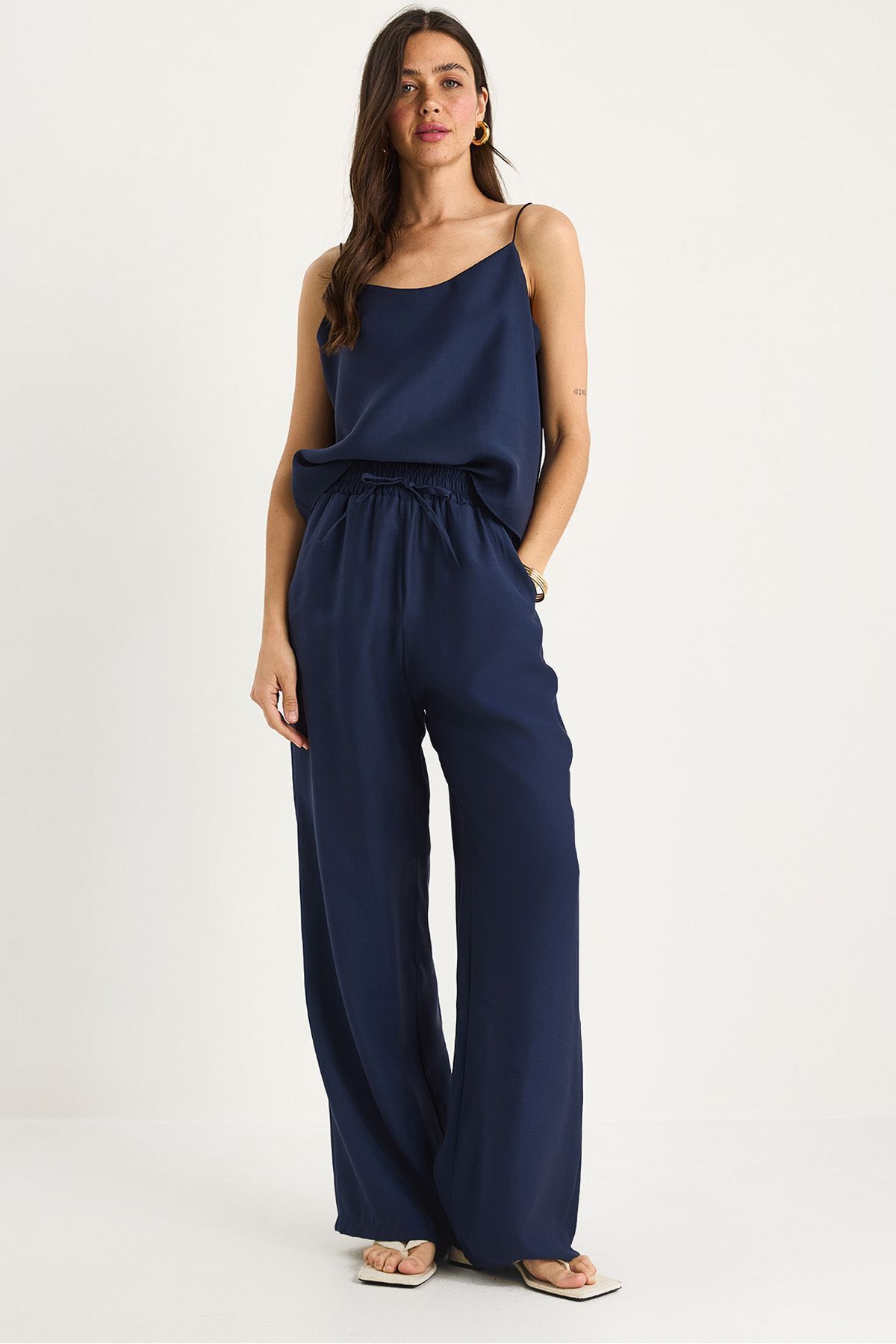 Kadın İp Askılı Dokuma Modal Bluz Pantolon Alt-Üst Takım