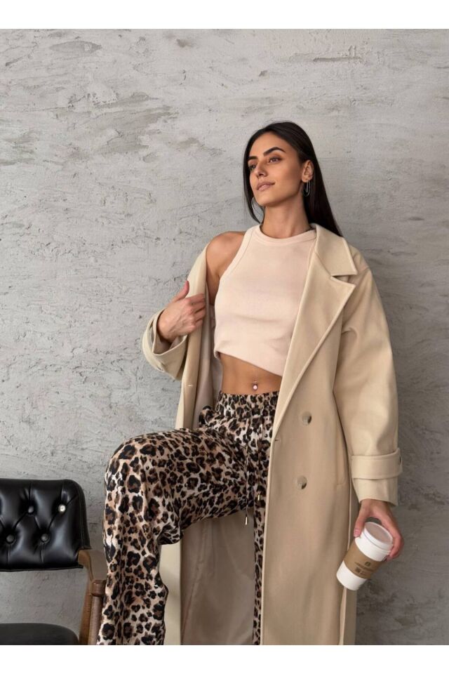 Uzun Kuşaklı Kaşe Kaban