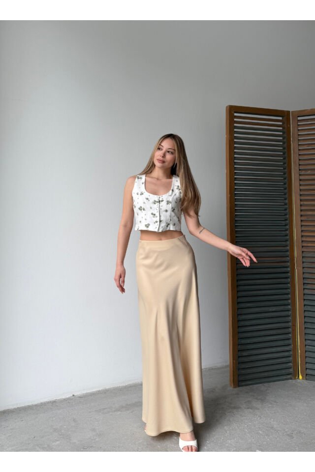 Çiçek Desenli Yelek