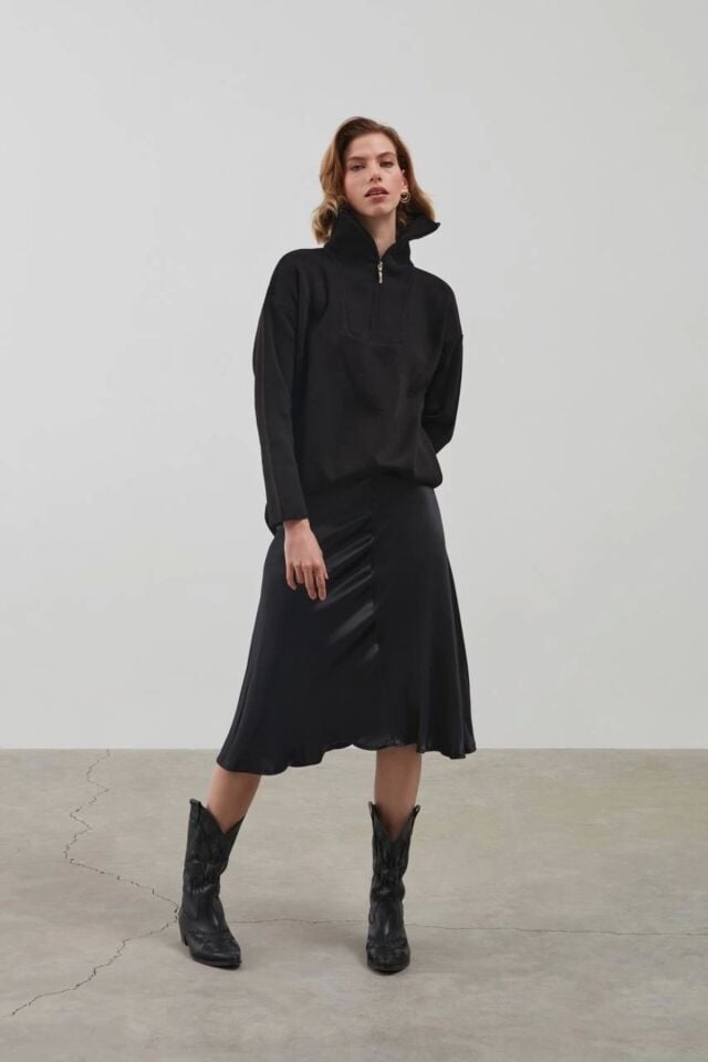 Yarım Fermuarlı Uzun Kollu Oversize Siyah Triko Kazak