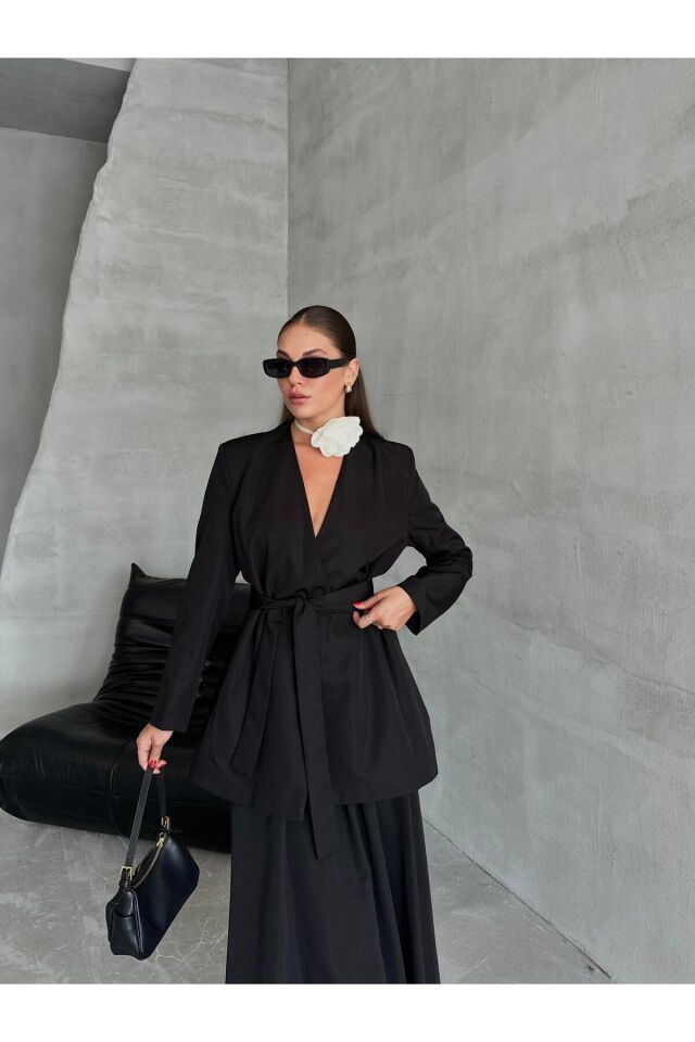 Premium Kalite Kuşaklı Ceket