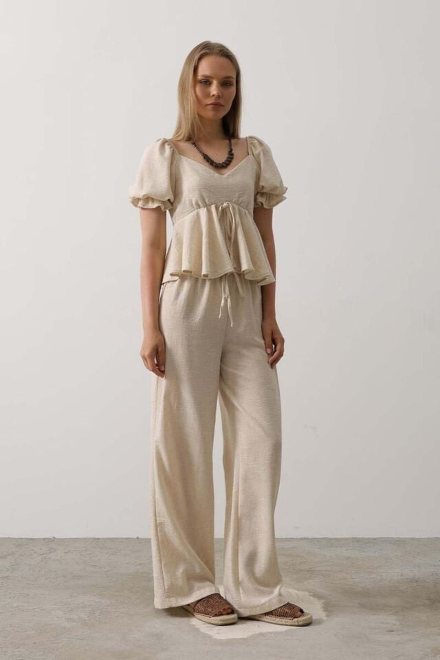 Fiyonklu Yarım Balon Kollu Takım