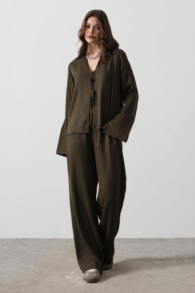 Önden Bağlamalı Bluz ve Pantolon Takım - Haki