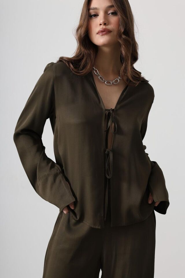 Önden Bağlamalı Bluz ve Pantolon Takım - Haki